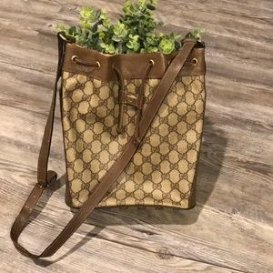 Vintage Gucci Bucket Bag AUTH💥READ CAREFUL…